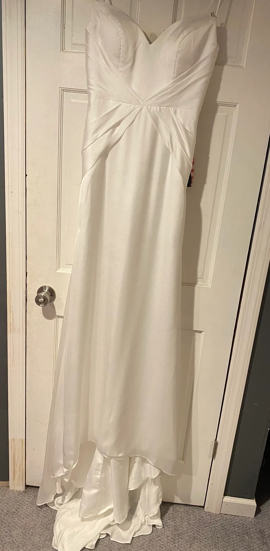 White Formal Dress Size 4 - Image 7