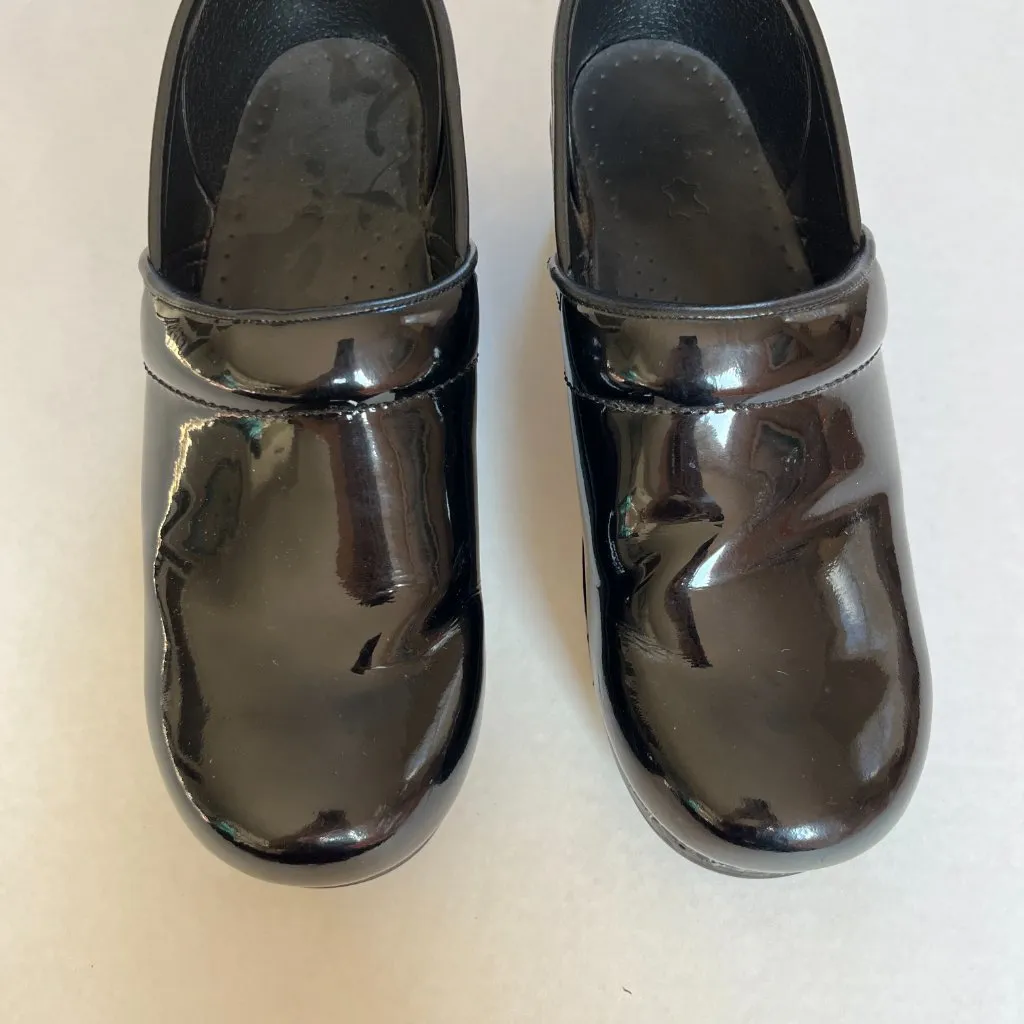 Dansko Sz 38 Professional Leather Black Clogs Nurse Occupational Slip On Shoes - Image 4