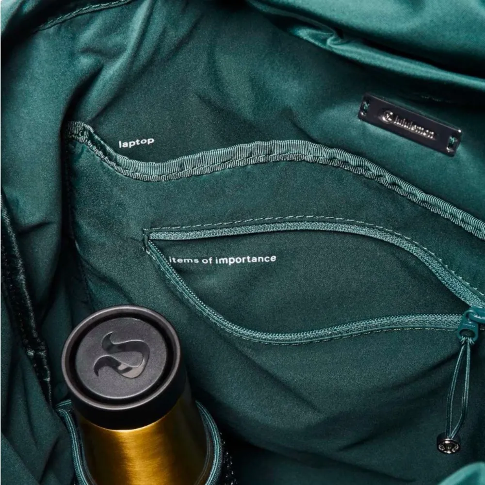 Lululemon Carry On Rucksack 12L Teal Shadow - Image 3