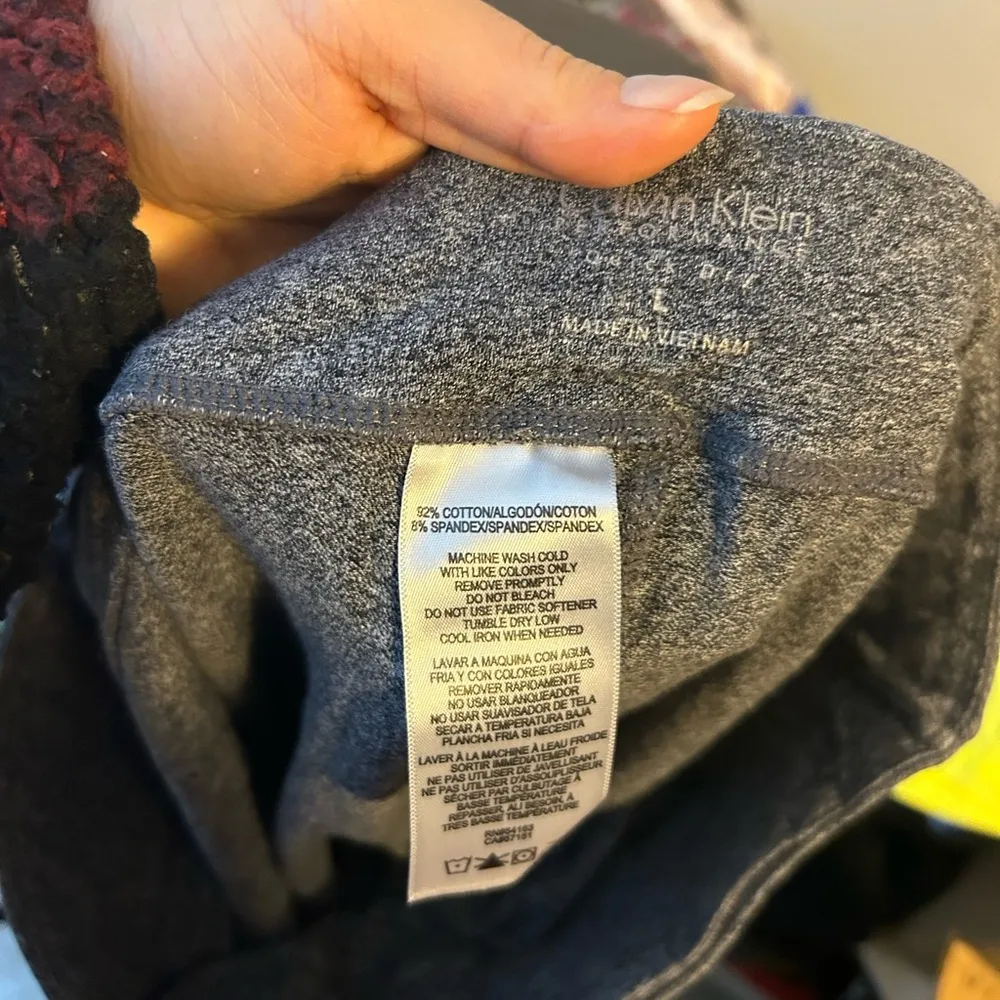 Calvin Klein Performance Gray Cotton Ruched Leggings - Image 3