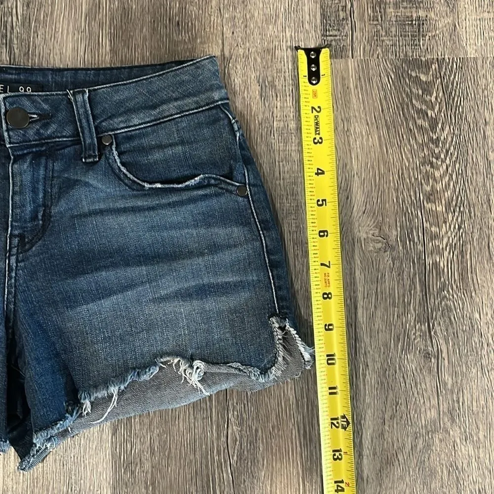 Level 99 dark denim wash slight distressed w/ side hem slit fray at hem - Image 5