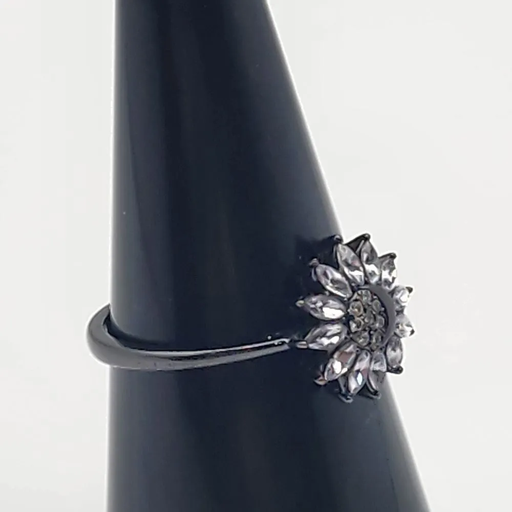 Fragrant Jewels Black Flower & Moon Ring (6.75) - Image 3
