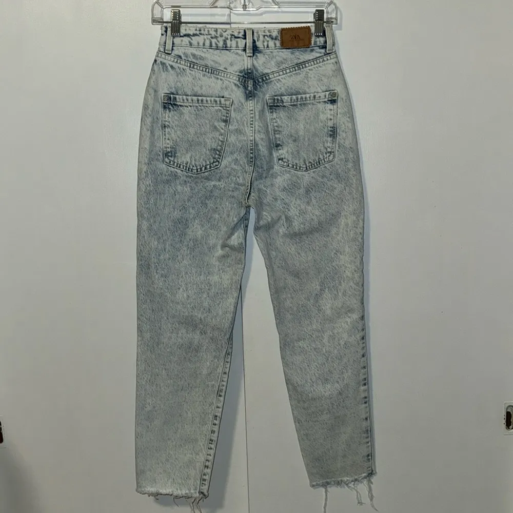 ZARA Acid Washed High Rise Destroyed Mom Jeans Straight Leg Women’s 2 - Image 5