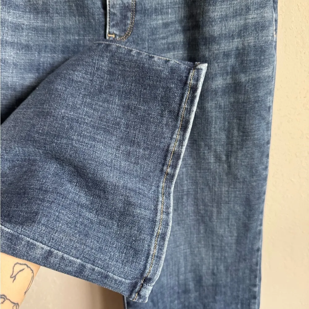 NYDJ Dark Wash Blue Denim Straight Leg Capris Womens 8 Casual Stretch - Image 3