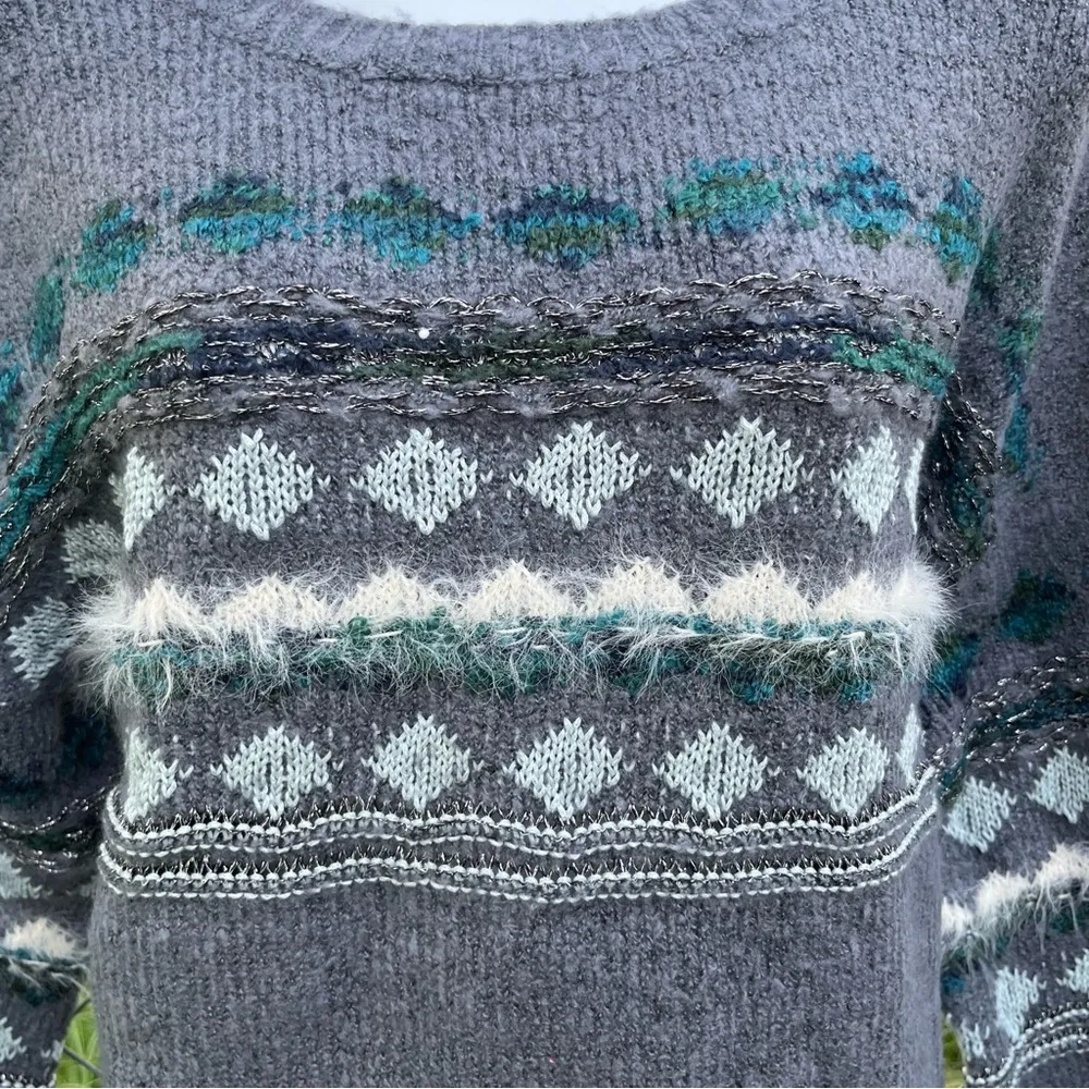 NWT Time and Tru fair isle sweater Gray Size M - Image 5