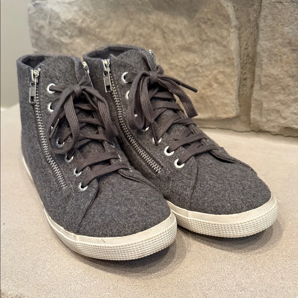 Superga Gray Wool Hi-Top Sneakers Side Zipper + Tie Women’s Size 8 - Image 2