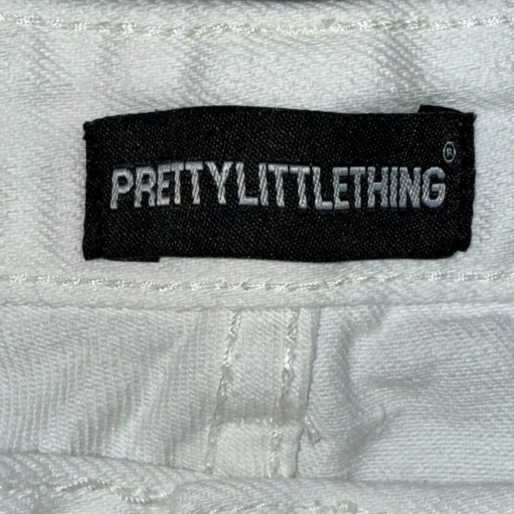 PrettyLittleThing Shorts Womens 31x5 White‎ High Rise Distressed Cut Off Denim - Image 3