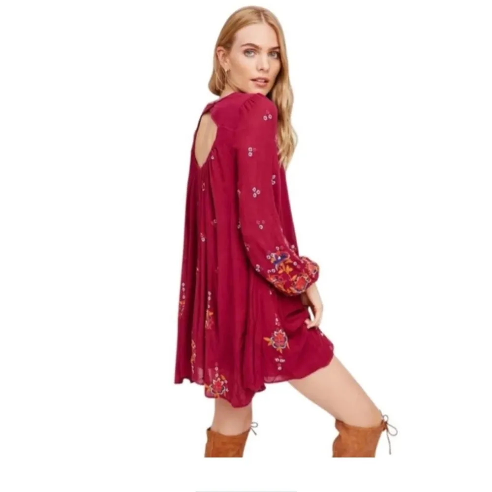 NWOT FREE PEOPLE Oxford Embroidered Mini Dress in Plum combo color - Image 3