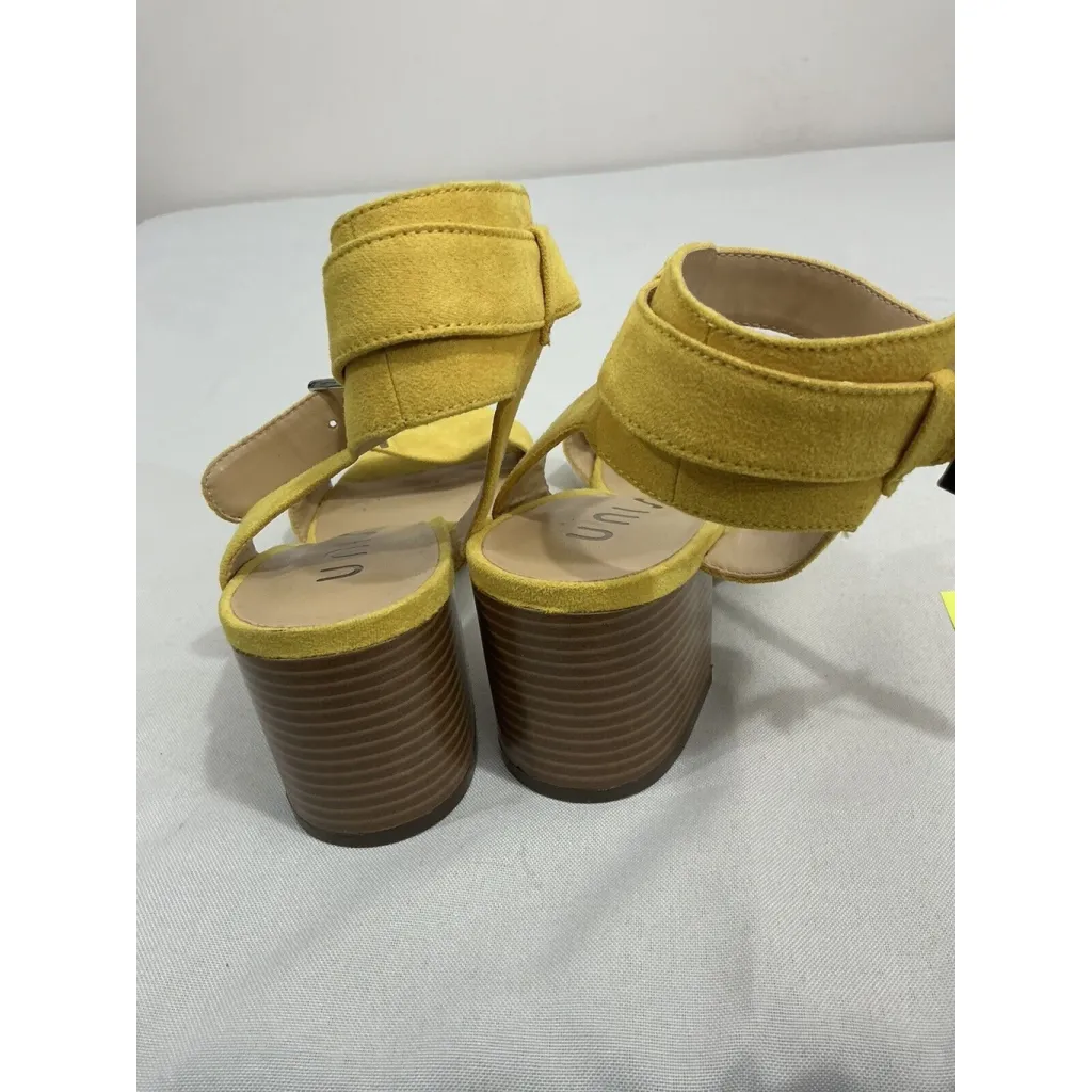 Womans Unisa Unemale3 Size 6 M Mustard Faux Suede Open Toe Buckle Heel Sandals - Image 5