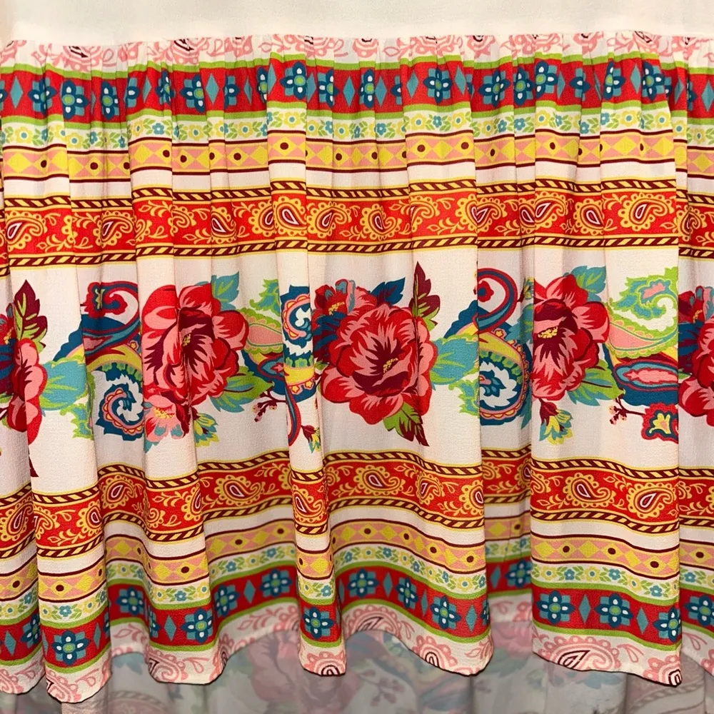 Flying Tomato hi/low floral 70s look skirt Sz Small *see description - Image 4