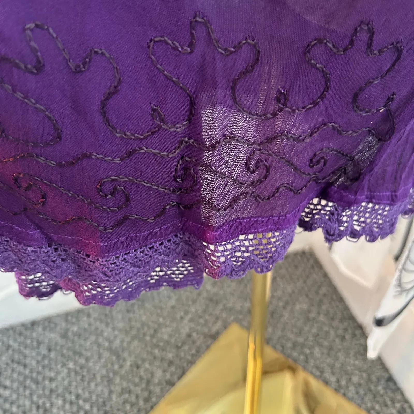 India Boutique NWT Top Women OSFM Purple Ombre Embroidered Crochet Boho Peasant White Size undefined - Image 4