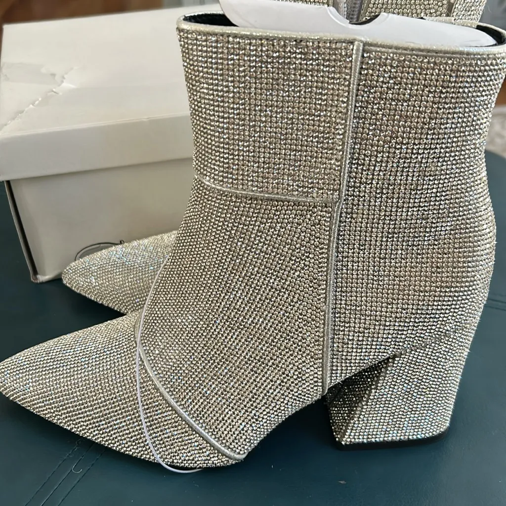 NWT A New Day Women's Silver Ankle Boots 9.5 - Image 4