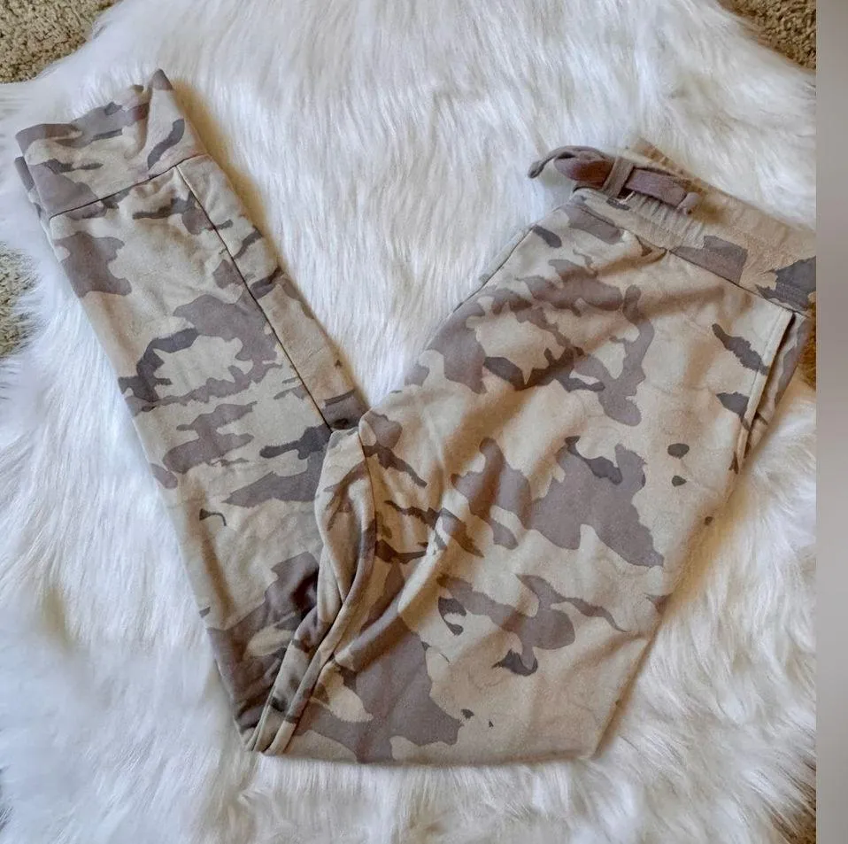 MonoB Dark Gray Bra Top and Camouflage Joggers - Image 2