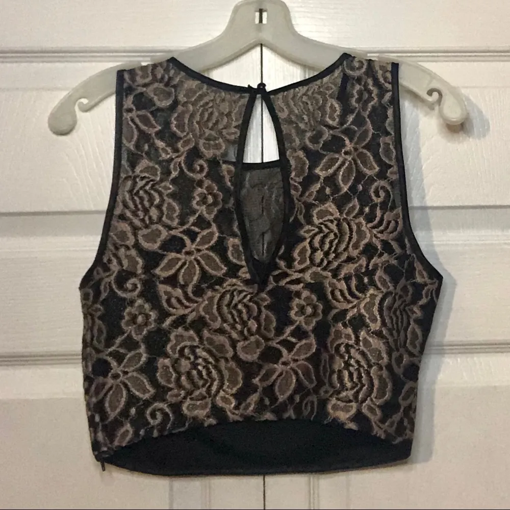 Fancy Floral Crop Top Size undefined - Image 3