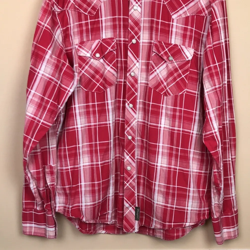 Retro Women’s Plaid Red White Pearl Snap Button-Up Long Sleeve Shirt - Image 4
