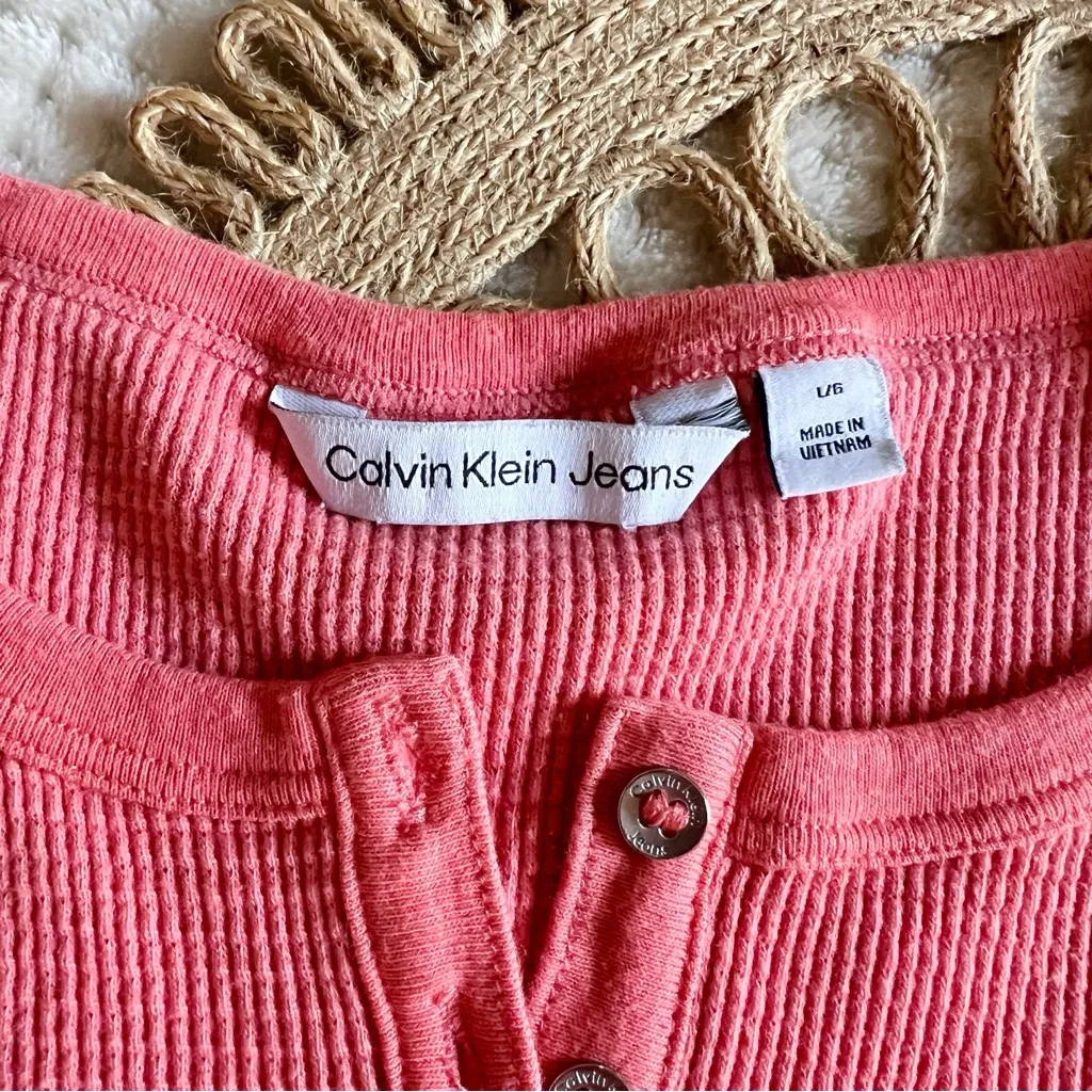 Calvin Klein Jeans Coral Henley Crop Tank Top - Image 4