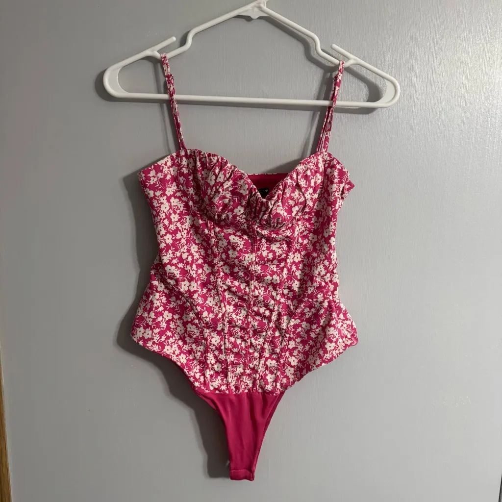 Zara Fuchsia Floral Bodysuit Size Small - Image 11