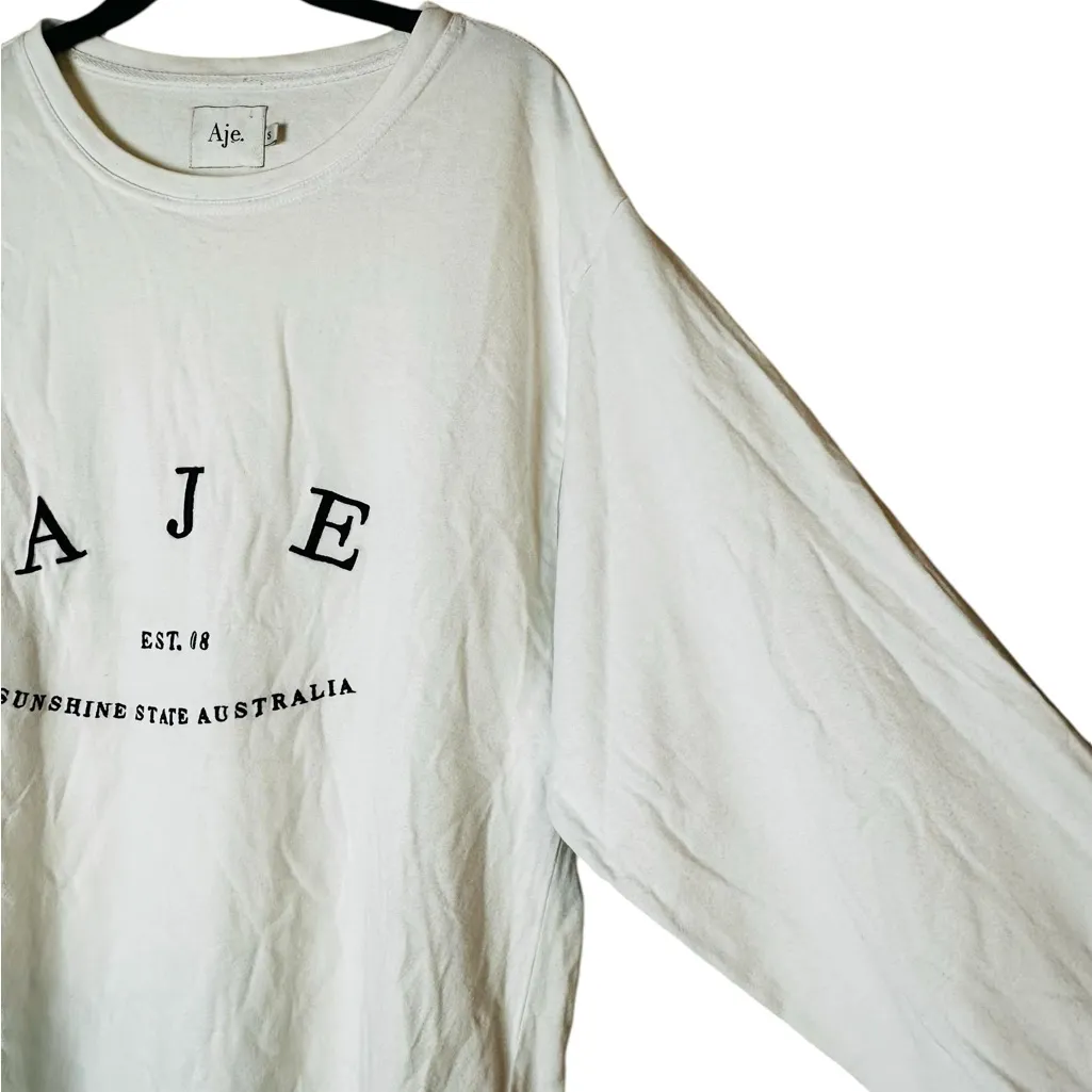 AJE T - Image 4