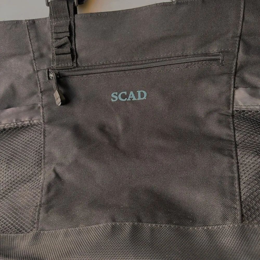 SCAD Tote Bag Savannah College Art Design Black Top Zip Logo Water Bottl… - Image 3