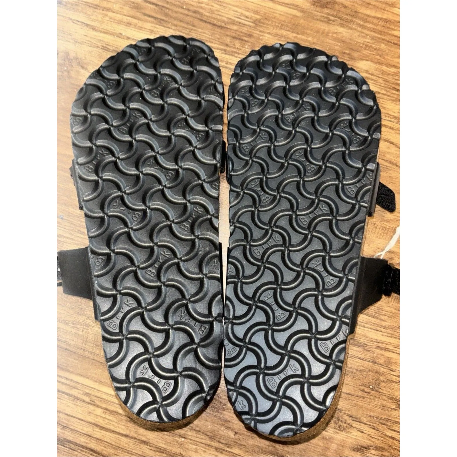 Birkenstock Mayari Birko-Flor Toe Loop Leather Sandals Women's 9/9.5 Eur Sz 40 - Image 11