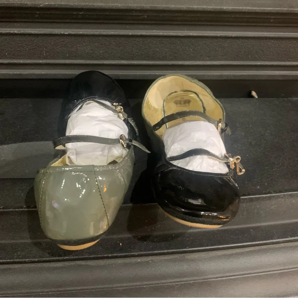 Juicy Couture Ballet Ballerina Leather Flats Black Gray Ombré Women’s 8M - Image 7