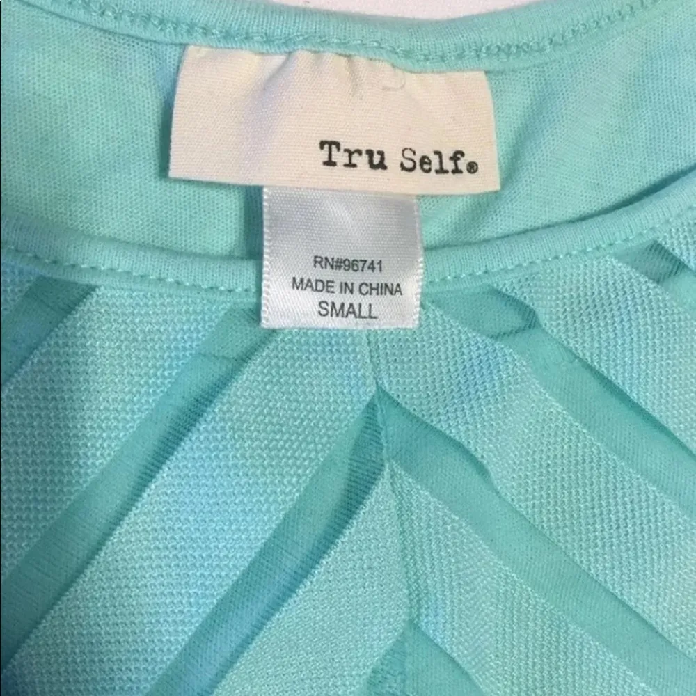 Mint green flowy tank top with chevron smock - Image 2