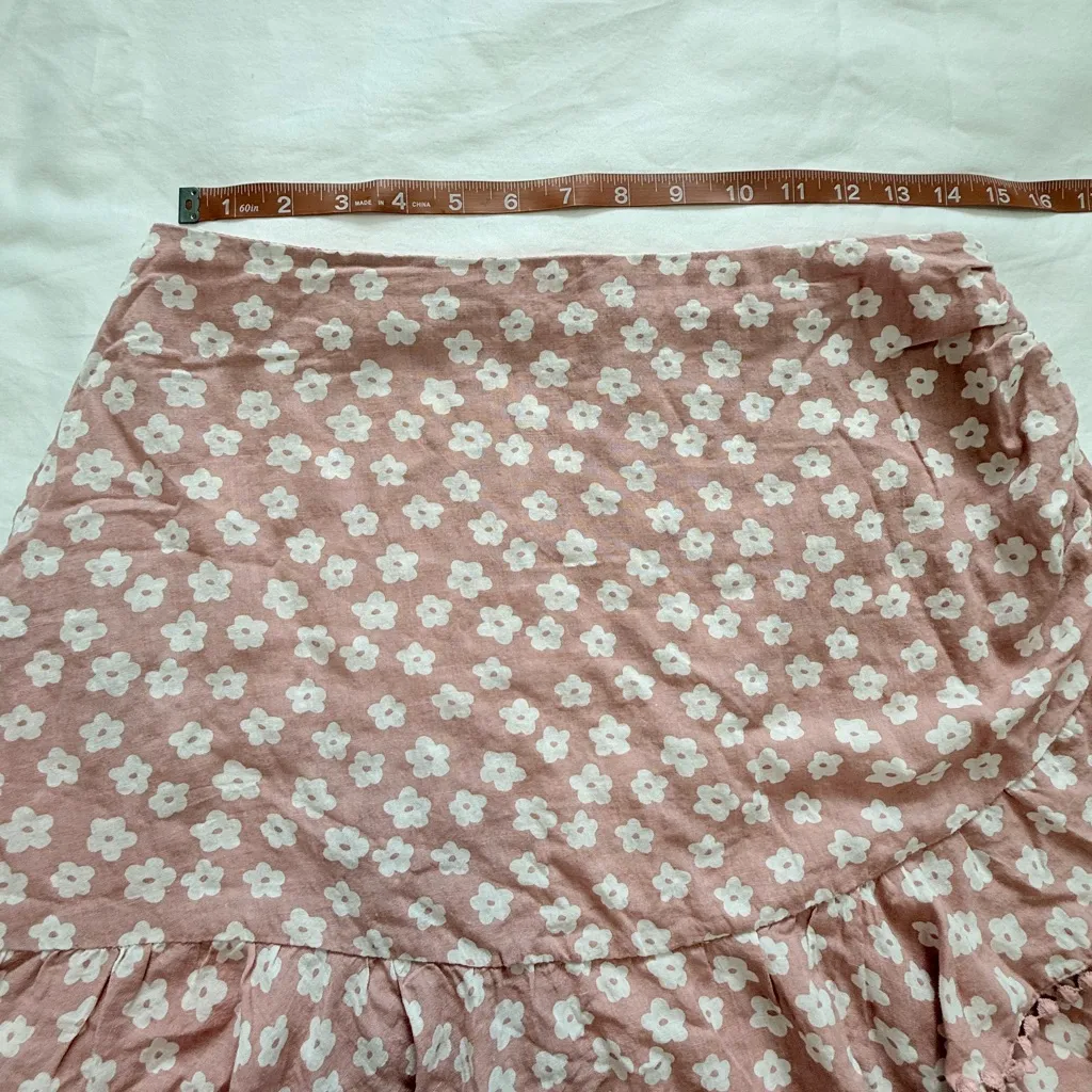 Sabo Skirts Floral Tiered Mini Skirt – Cute Summer Casual
Size L - Image 7
