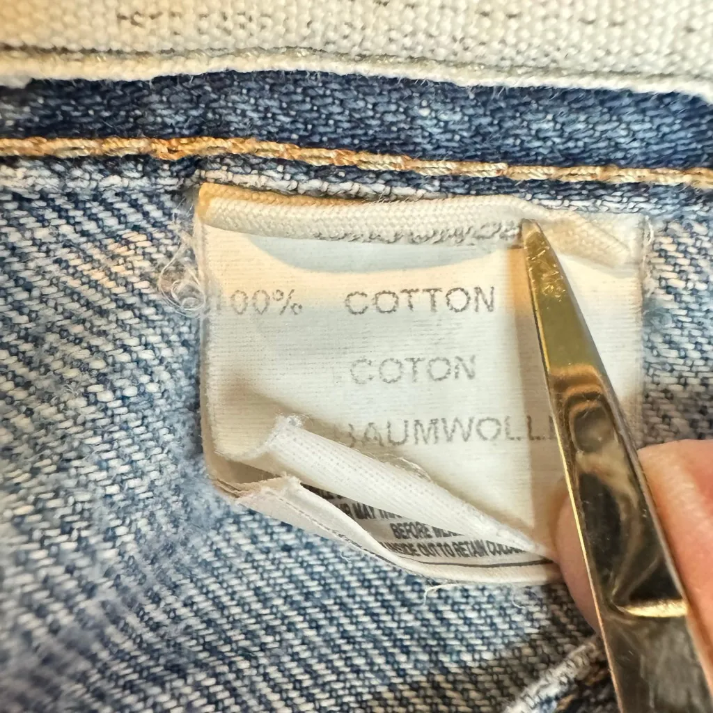 GAP 1969 Vintage Y2K Bootcut Jeans Western Style Distressed Denim Low Rise Sz 6 - Image 10