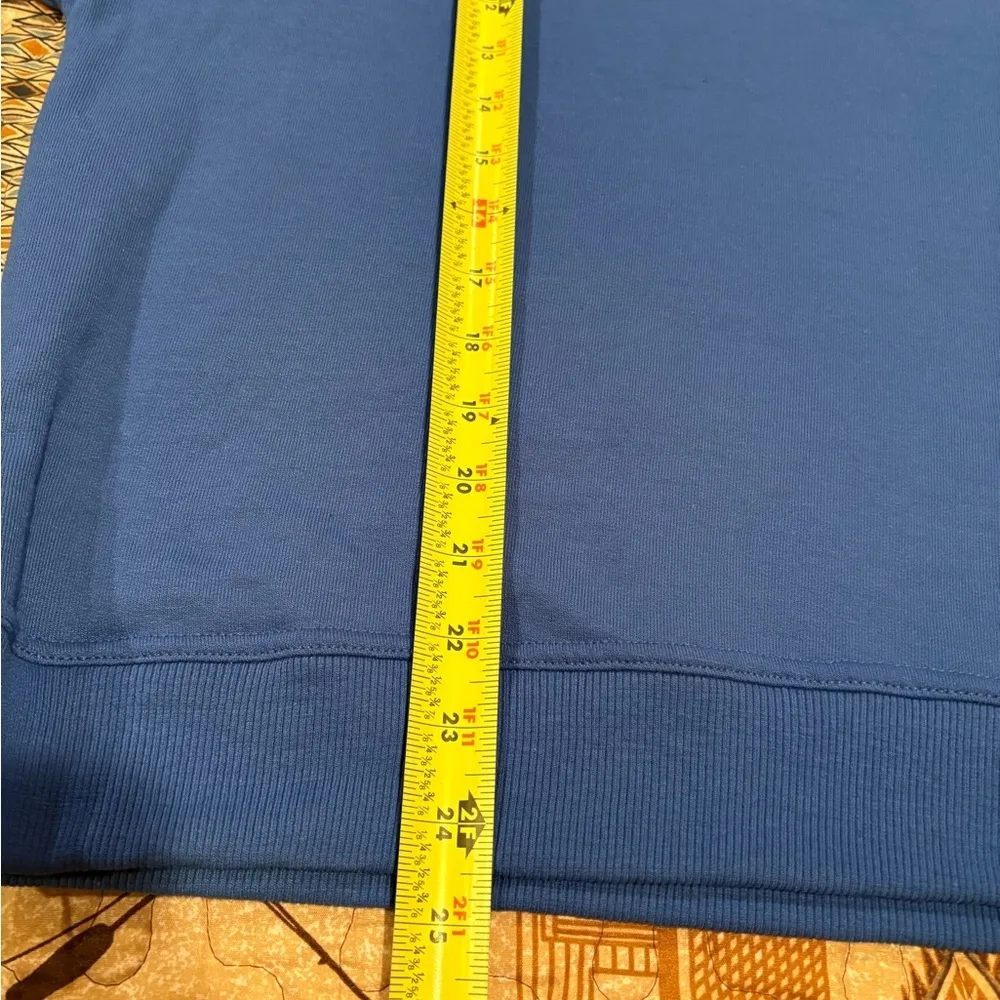 Champion NEW Womens Large Blue Powerblend
Fleece Crewneck Sweatshirt - Image 7