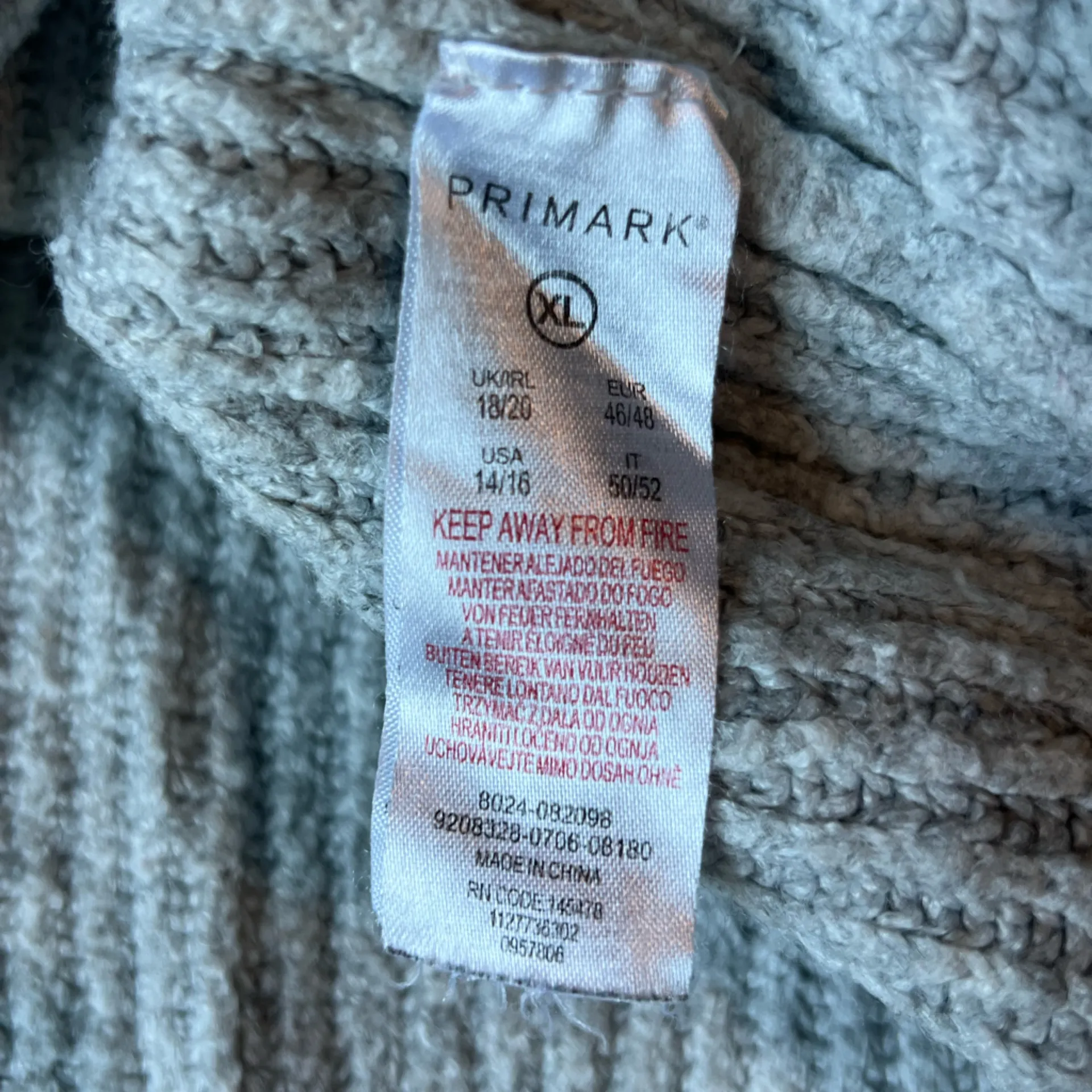 Primark Gray Women’s Oversized Knit  Sweater - Image 4