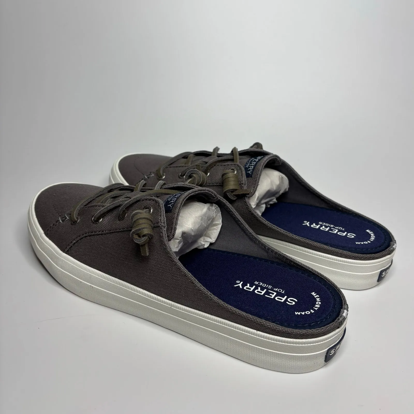 Sperry Crest Vibe Mule Sneaker in Grey Canvas - Image 4