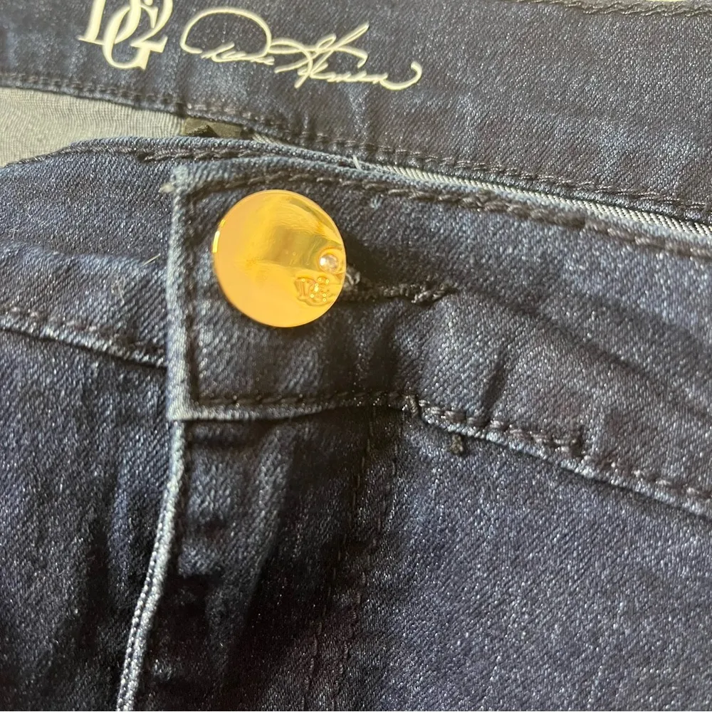 DG2 Diane Gilman Dark Indigo Virtual Stretch Ultra Skinny Jean 26PW Plus New! - Image 4