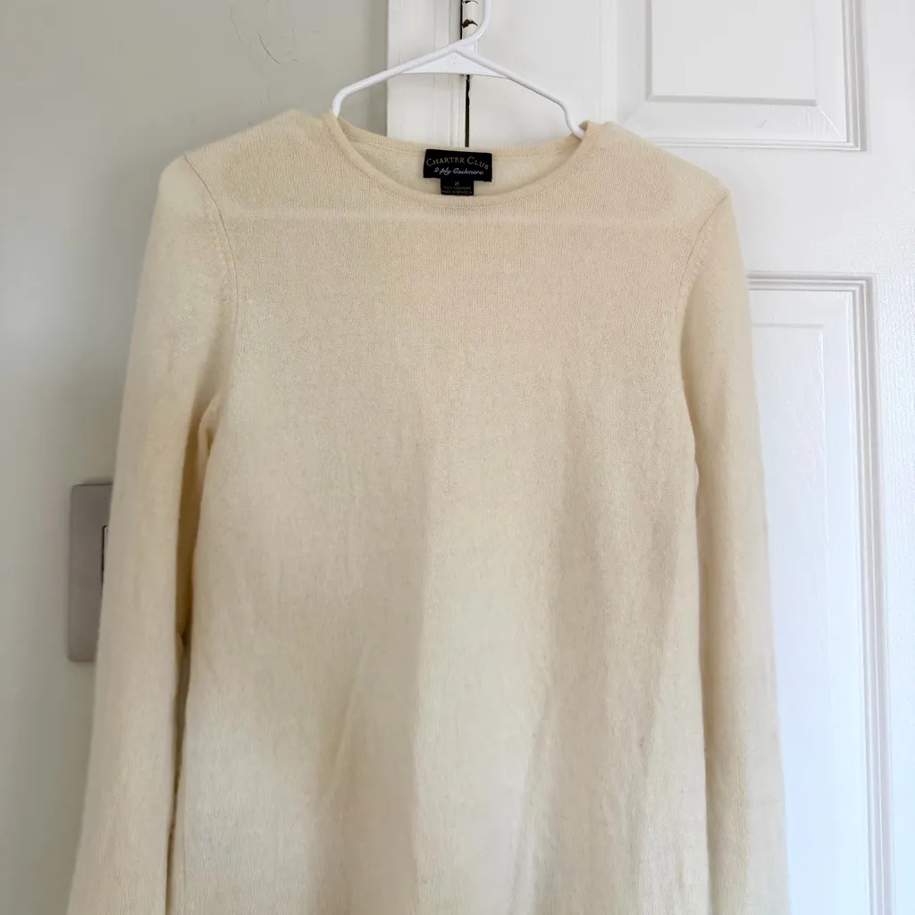 Charter Club Luxury 100% Cashmere Women Cream Crewneck Sweater Size M Preppy - Image 2