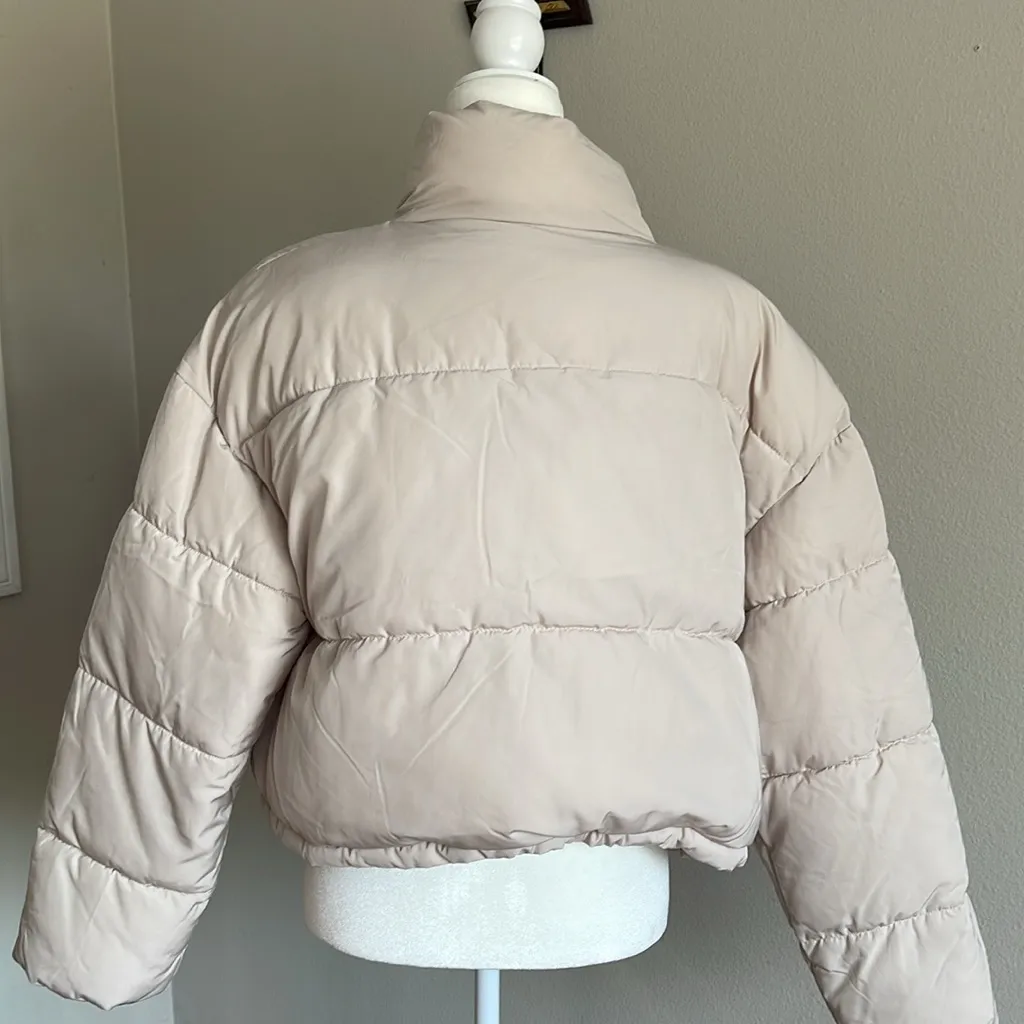 COPY - NEW H&M Puffer Jacket Size L - Image 5