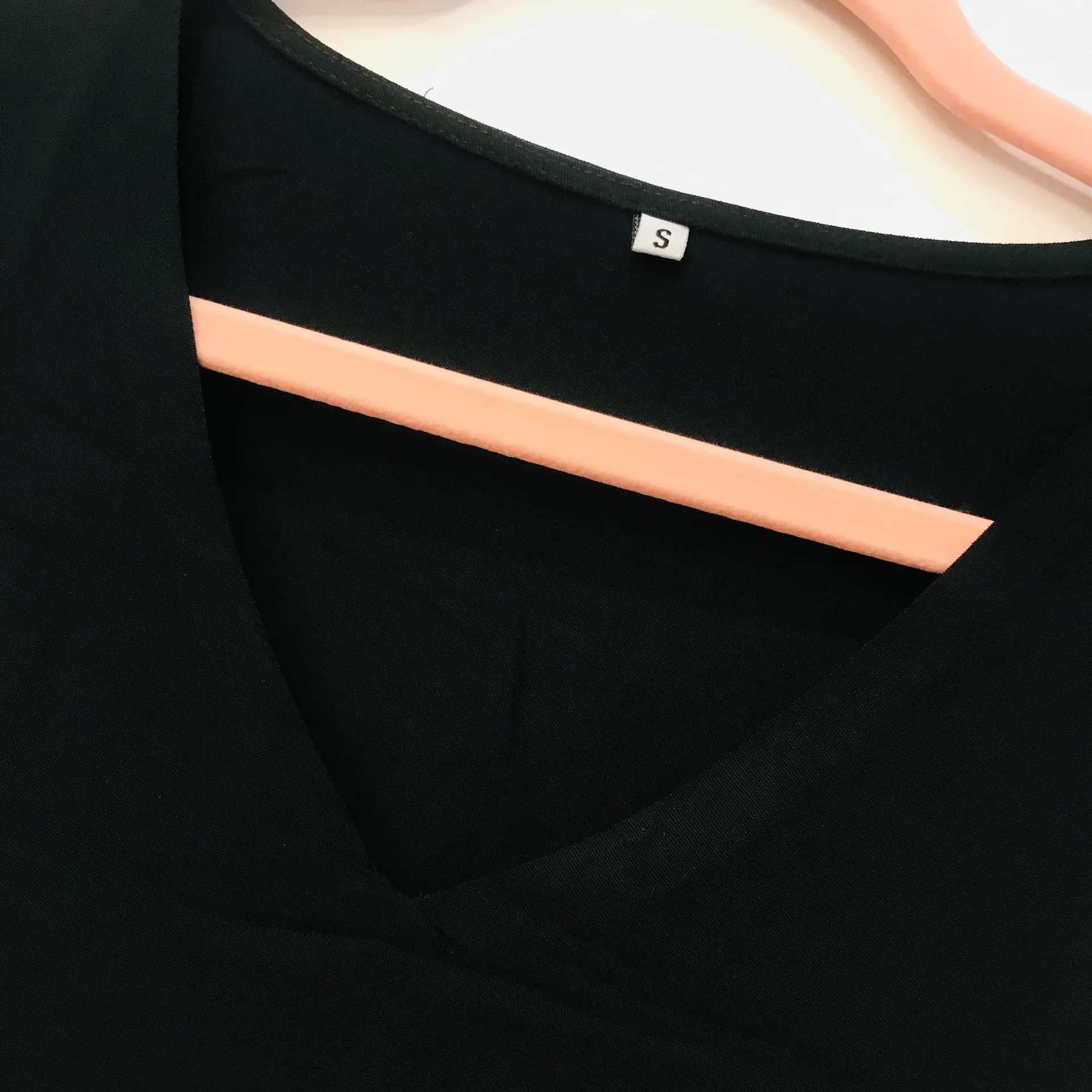 Boutique Black V Neck Ruffle tunic Dress sz small. - Image 7