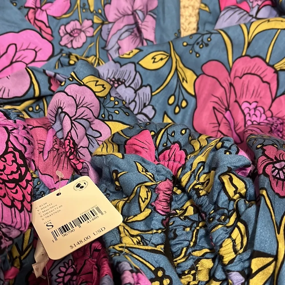 Free people rolling hills floral jumpsuit size Small - Image 3