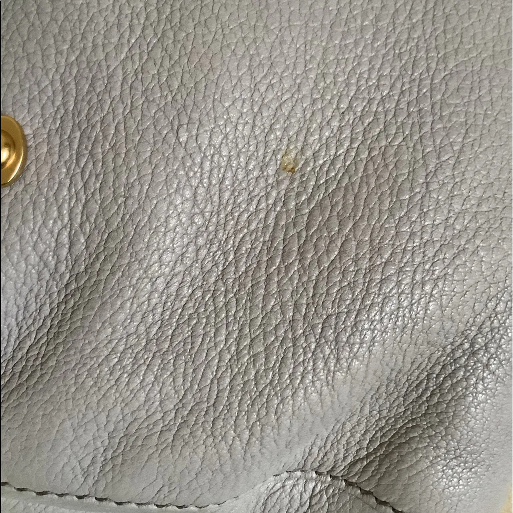 Authentic MIU MIU leather bag 🌹🌹🌹 - Image 13