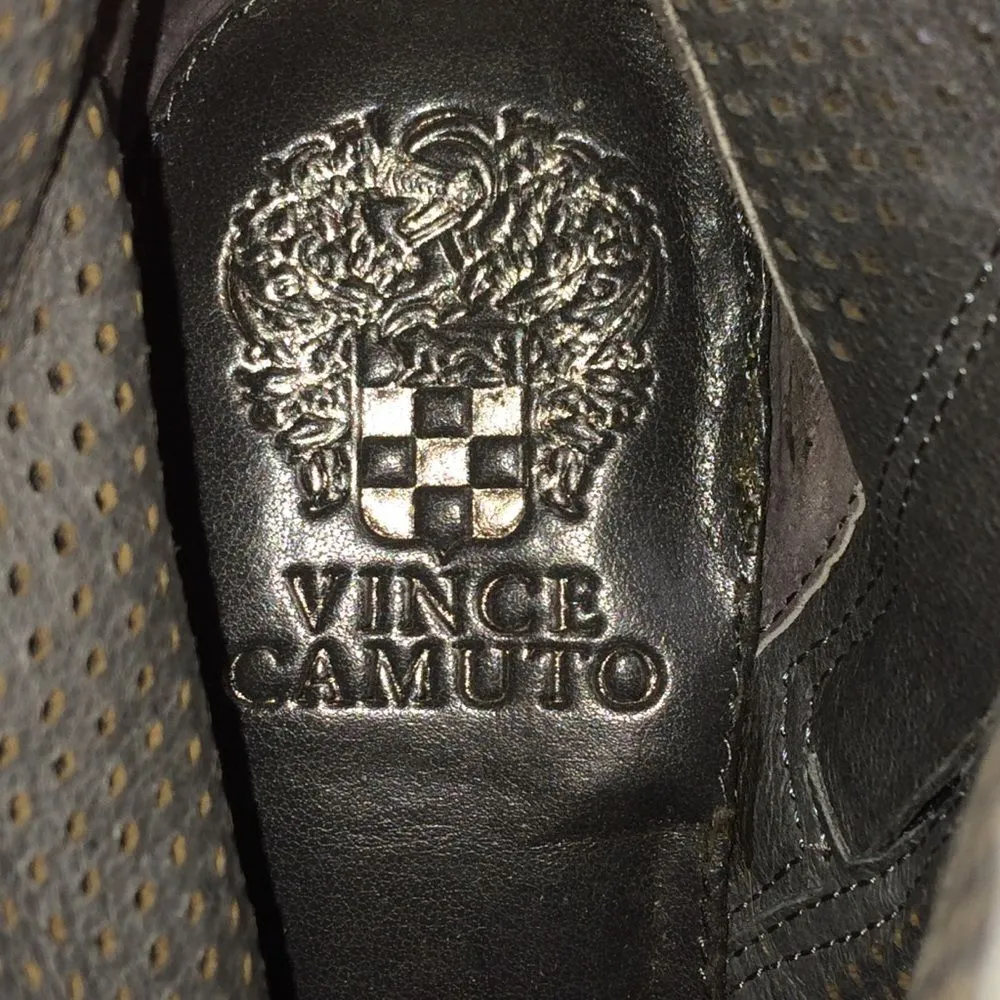 Vince Camuto Women's Dark Gray Laser Cut Perforated Suede Booties - Image 12