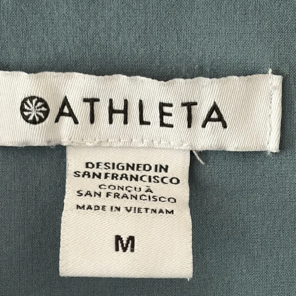 Athleta Swing Forward Tank Top Deep Ocean Teal Black Pleated Two Tone Medium - Image 8