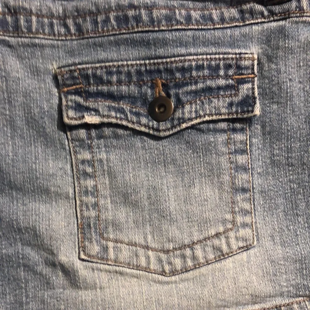 🔹 4 for $30 SO Jean Shorts, size 15 - Image 5