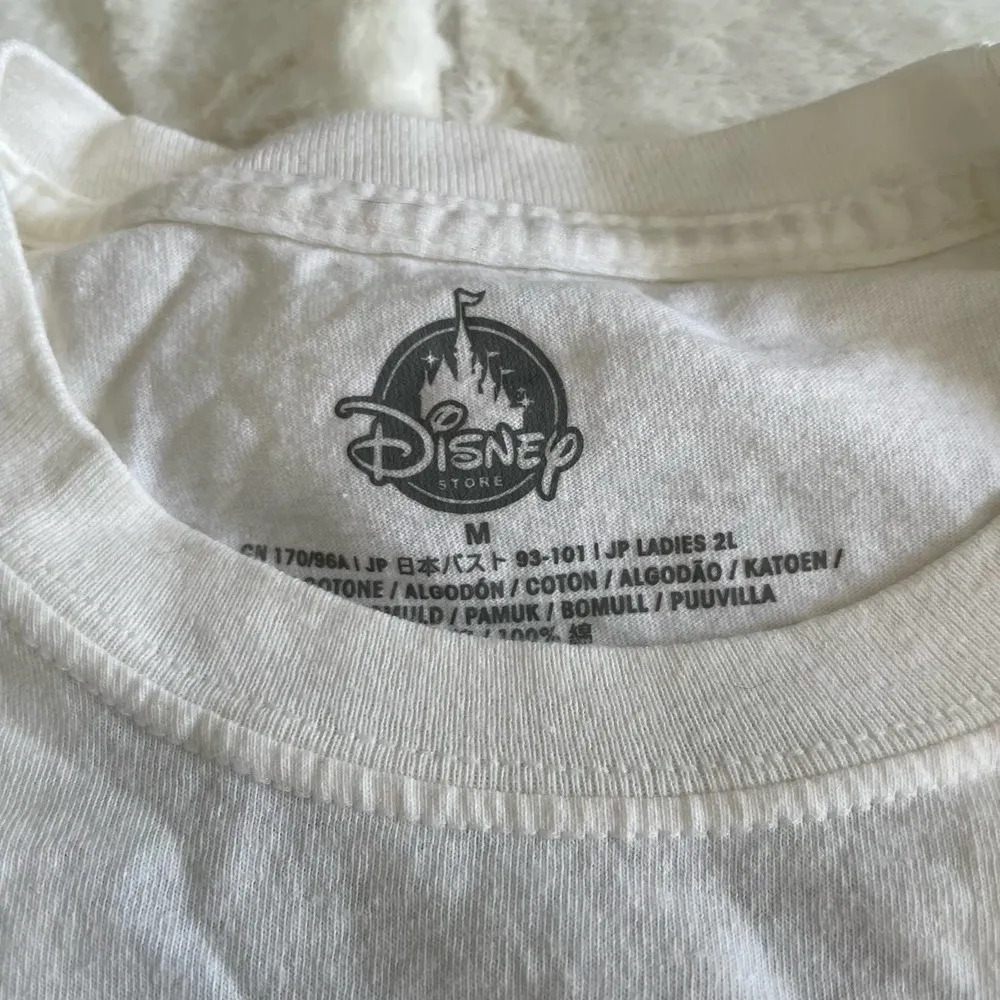 disney star wars trooper t-shirt size medium - Image 3