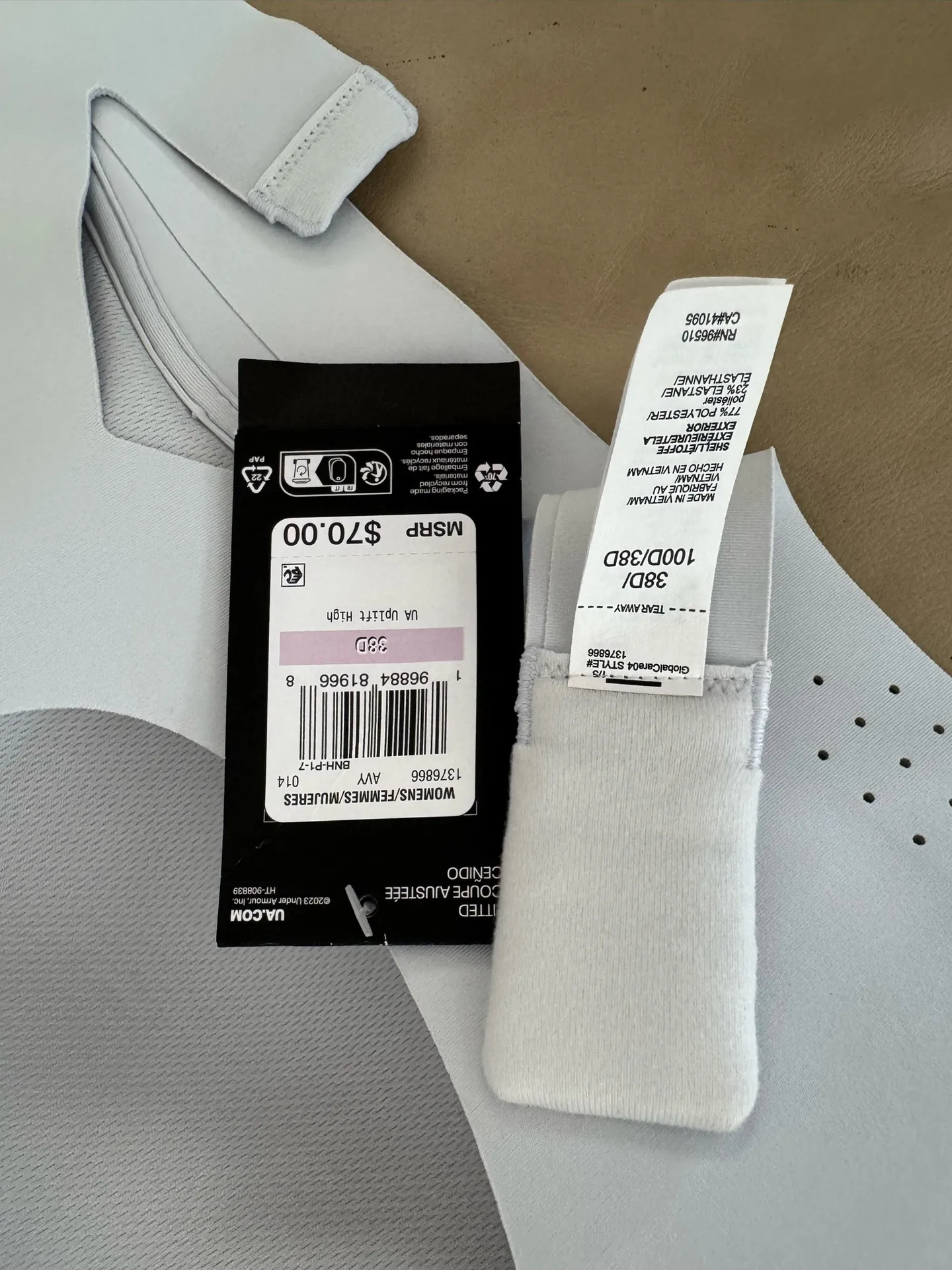 Under Armour Women's UA Vanish Elite High Sports Bra. Size 38D. MSRP $70  - Image 14