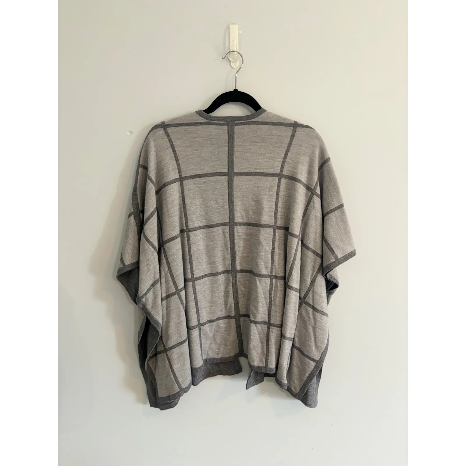 Athleta Windowpane Poncho Wrap‎ Open Front Pockets Wool Blend Gray - Image 6
