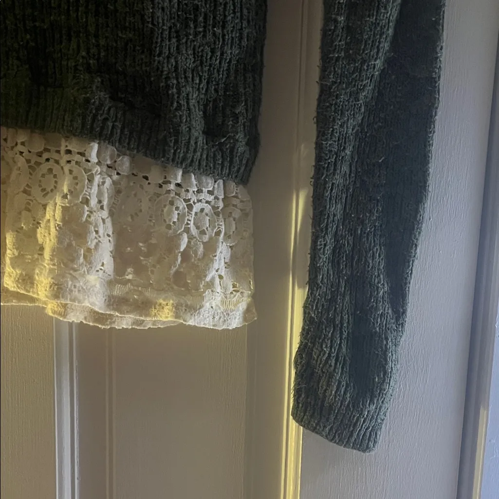 Hollister Olive Sweater with Lace Trim - Image 6