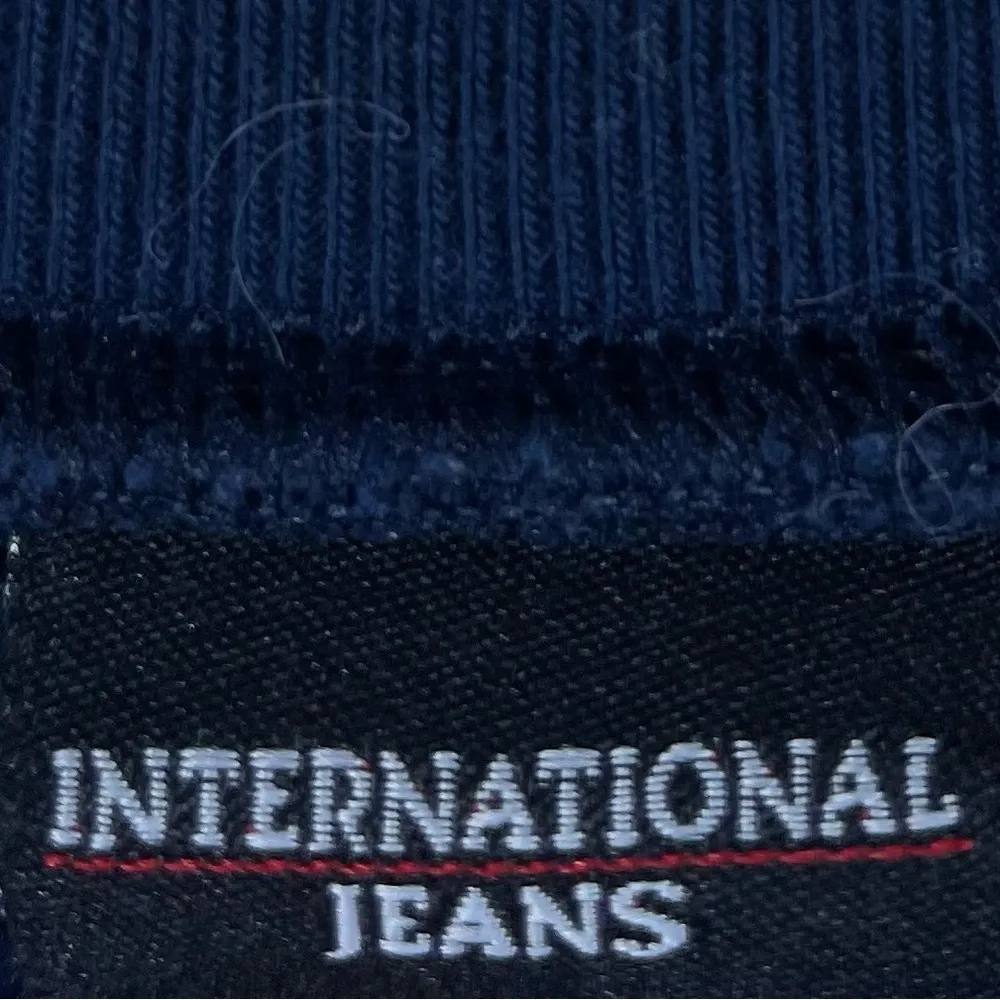 Vintage International Jeans Large Cabo San Lucas Fish Sea Crewneck Embroidered Blue - Image 4