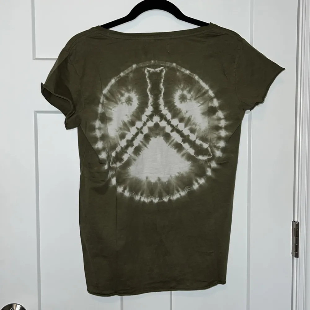 NWT  Organic Peace Tee- Khaki - Image 5
