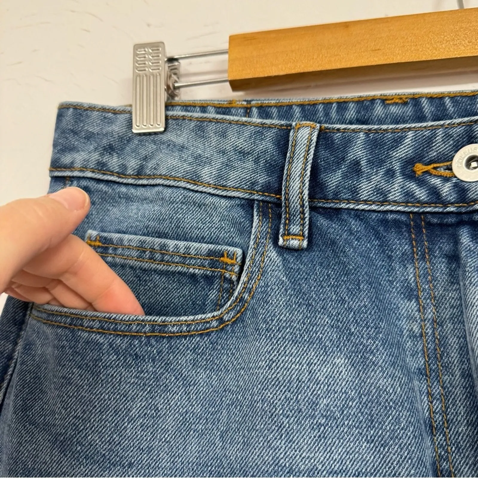 ASOS Collusion Mom Jeans High Rise Straight Leg Womens 32 Blue Medium Wash - Image 4