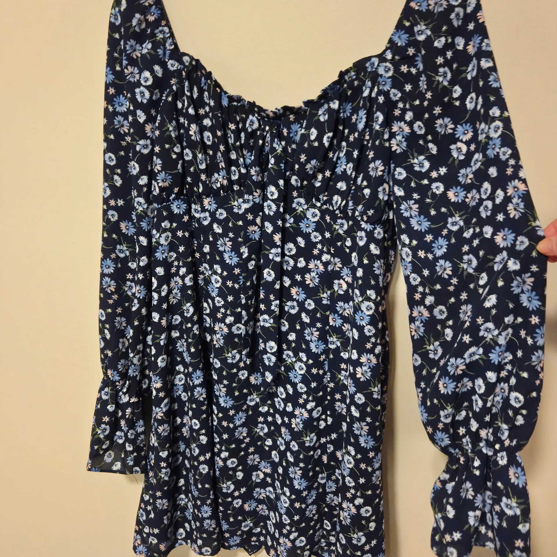 As U Wish Long Sleeve Navy Floral Dress Size Medium - Image 2