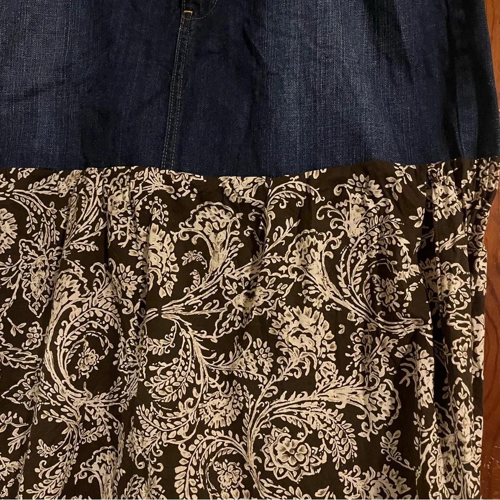 Y2K Old Navy Blue Denim and Brown Paisley Maxi Skirt - Image 2