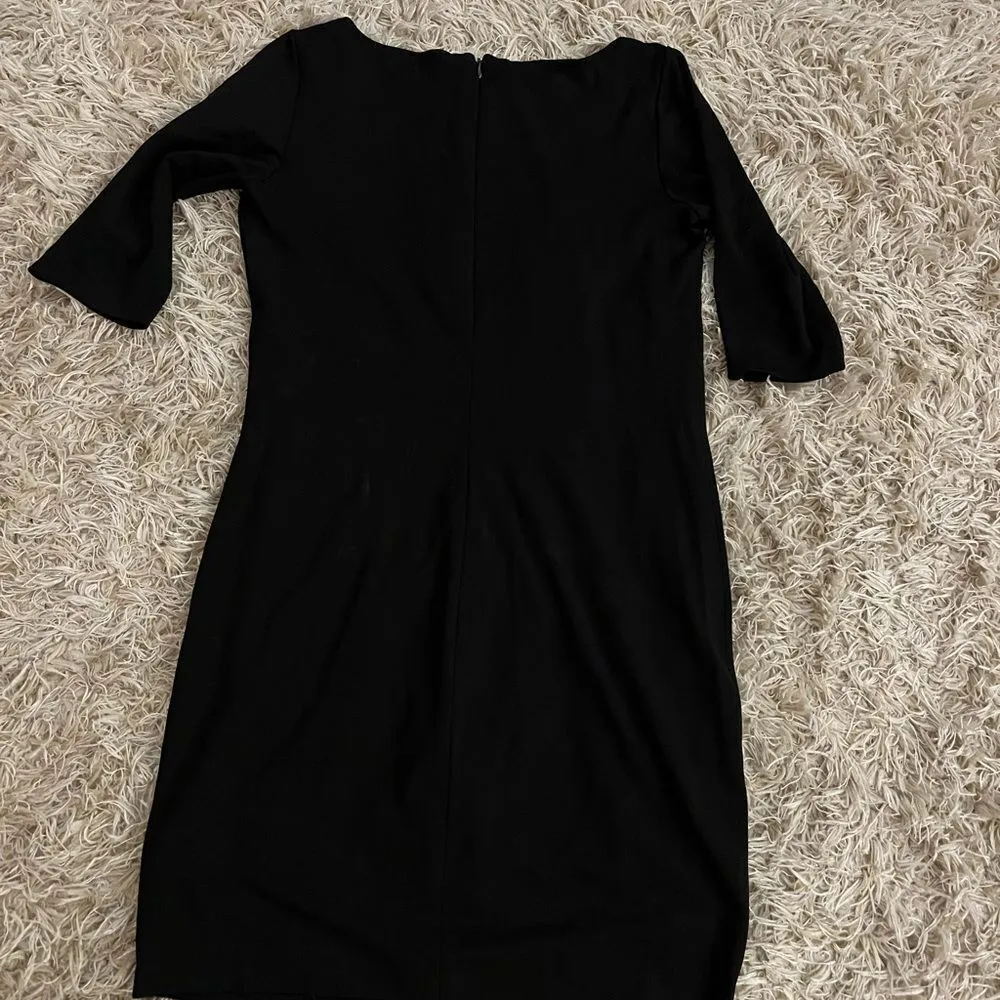 Vince -Elegant Black Dress size medium - Image 3